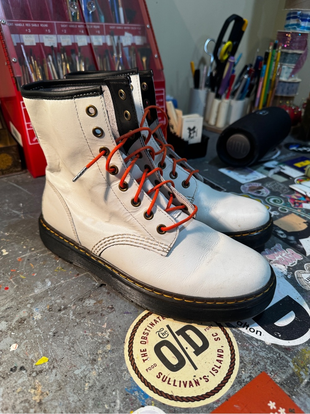 Dr Martens White Leather Combat Boots Women’s 8
